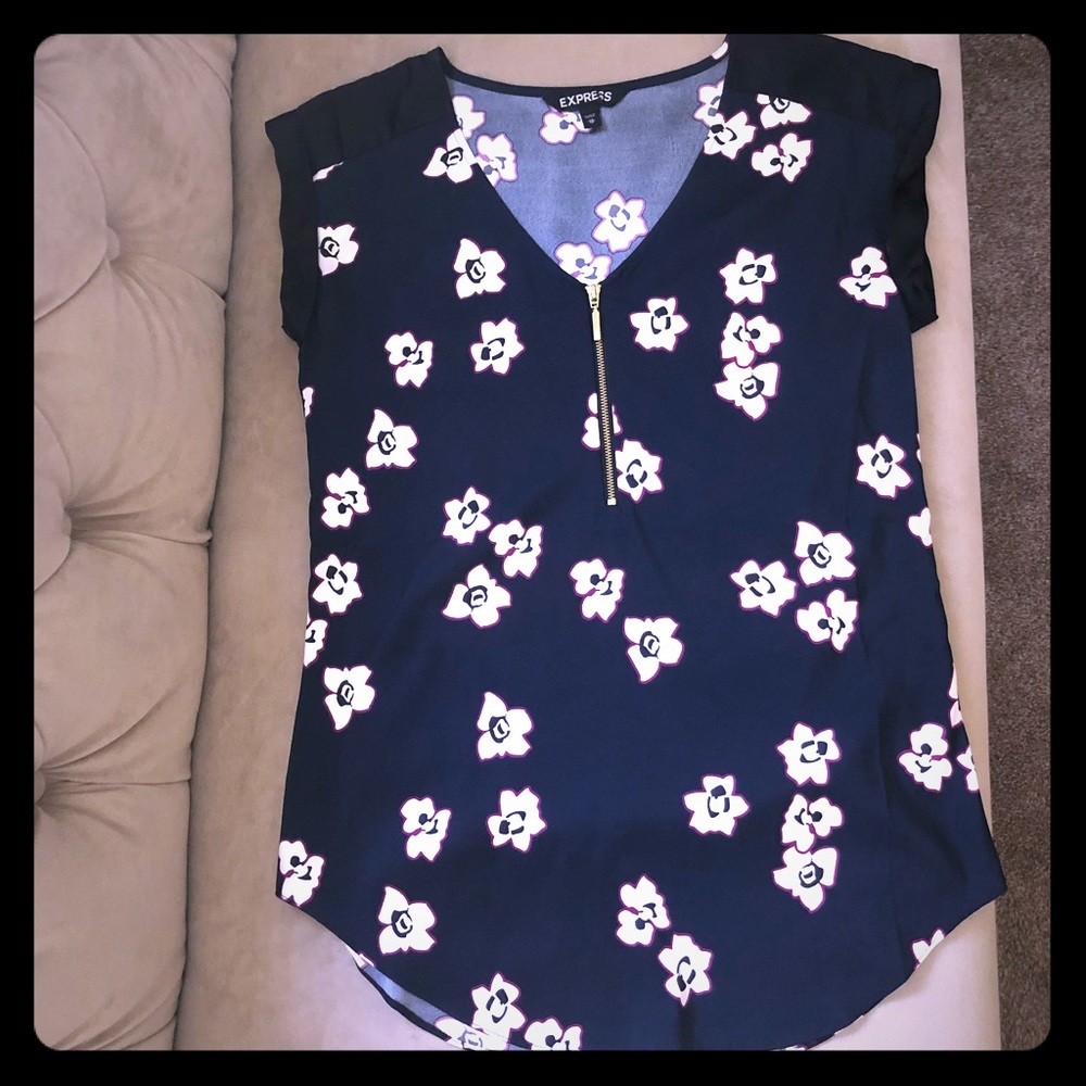 Dark Blue w/ White/Magenta Flowers Express XS Top